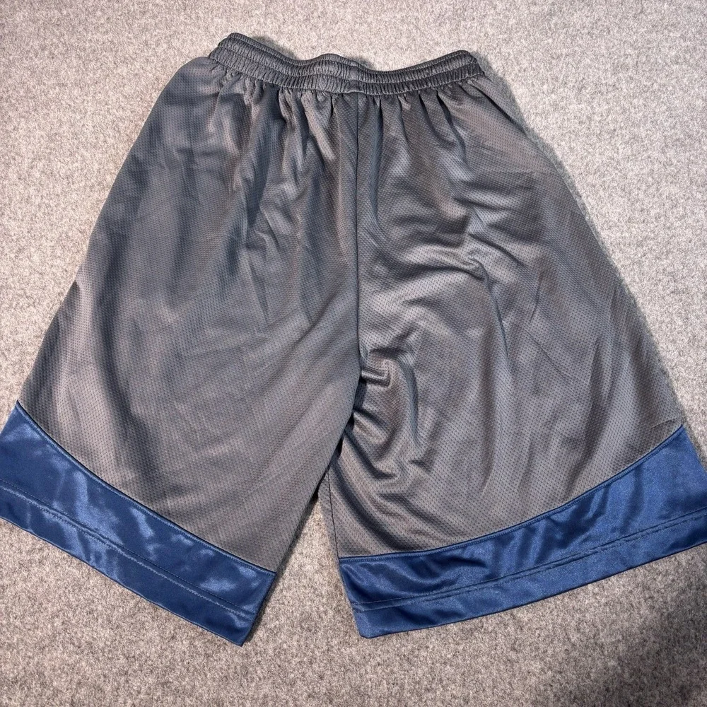 Jordan Basketball‎ Shorts Men's Large Gray Blue Dri-Fit Jumpman Logo Athletic